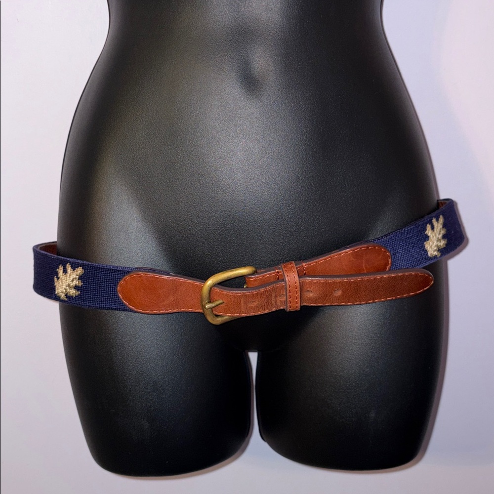 Smathers & Branson Leather Hand Stitched Needlepoint Blue With Leaf Belt size 38